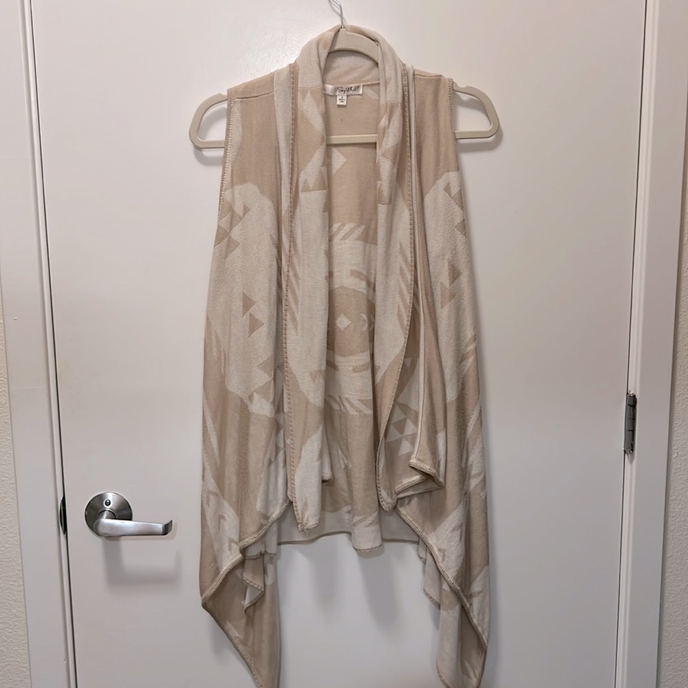 Sleeveless Vest